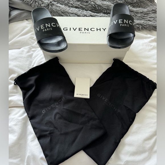 Givenchy Slides - Picture 3 of 4